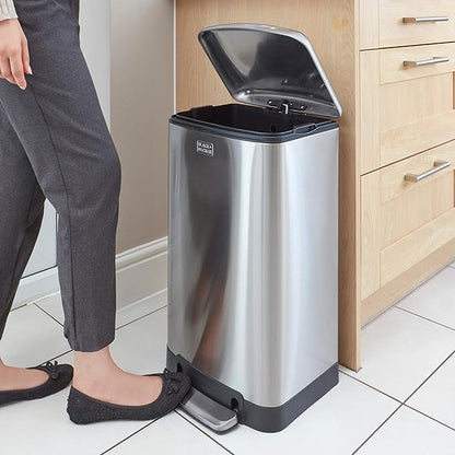 Black & Decker® Stainless Steel Trash Bin 30L